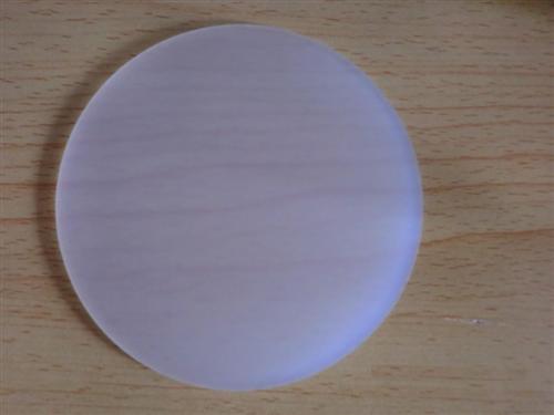 必须在采光板的横向位置