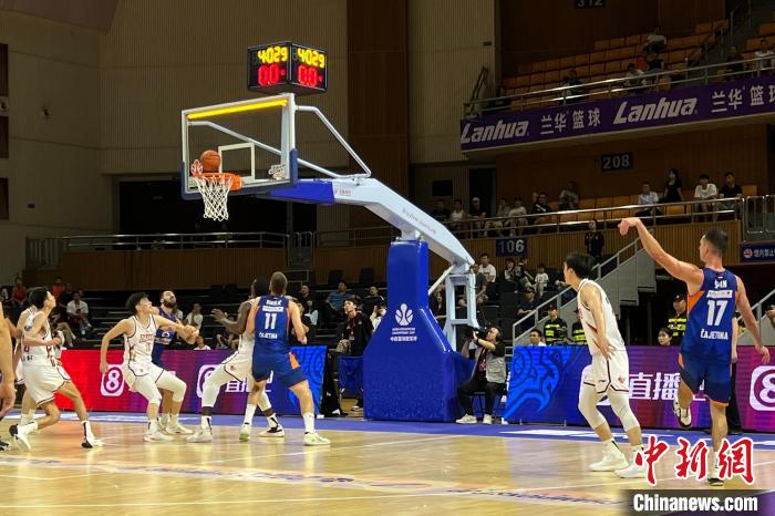 本届“一带一路”中欧篮球冠军杯重庆揭幕 中塞
