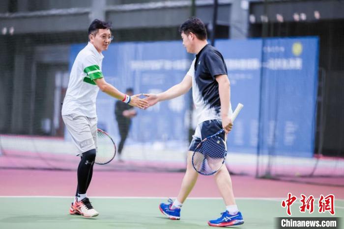 清华EMBA网球团体邀请赛收官战落幕 70余支队伍角