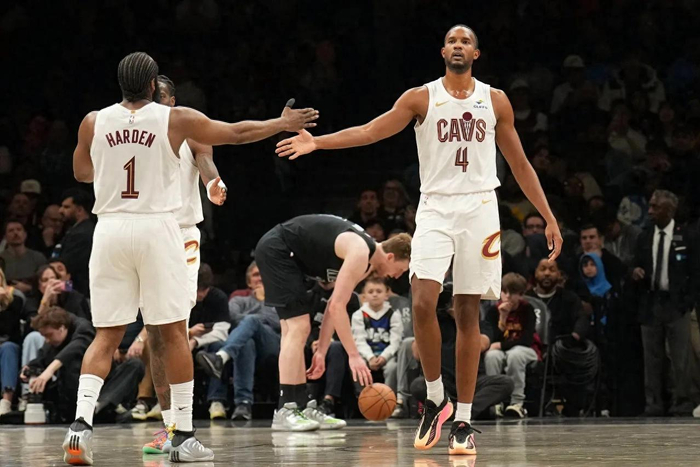 尼克斯力克灰熊 骑士排名悬而未决 球队状态引担