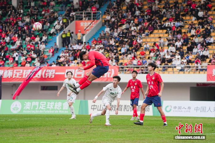 粤澳杯首回合广东2-0击败澳门,年轻球员默契与