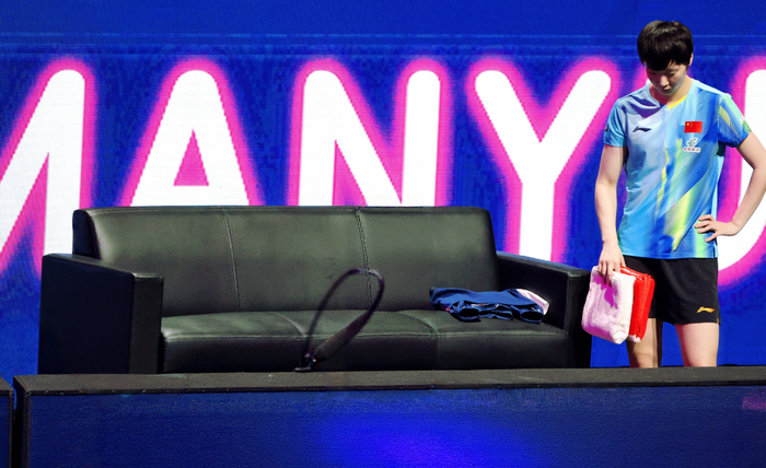 孙颖莎三连冠登顶，王曼昱鏖战三场创纪录