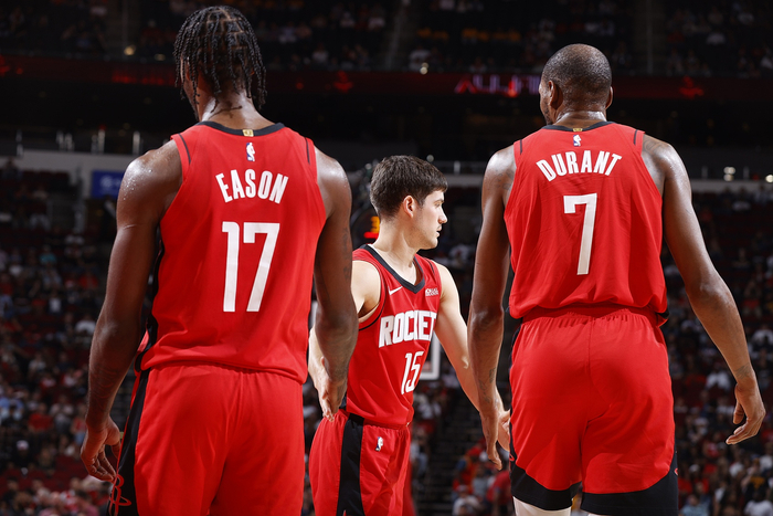 火箭逆袭：7连胜扭转颓势 伊森复苏成关键转折