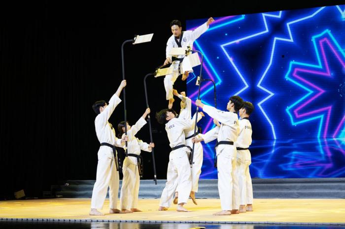 长三角跆拳道嘉年华三门开幕 800选手竞技促国际