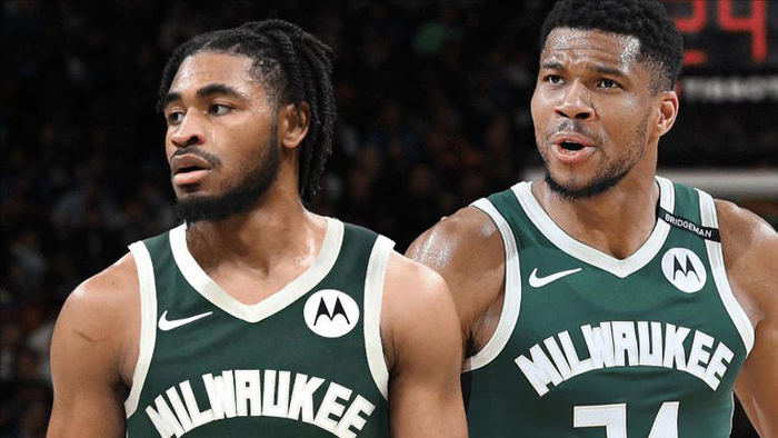 雄鹿三年合同难救字母哥 引援操作引争议